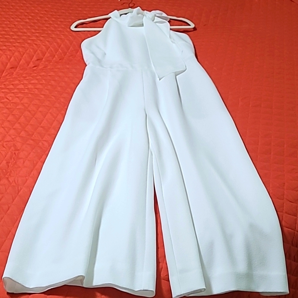 Vince Camuto White Sleeveless Jumpsuit